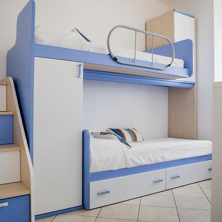 Blue Vista Apartment Буджеру Екстериор снимка